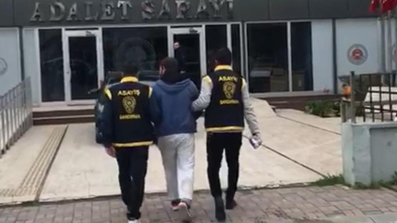 Polisten kaçarken yere uyuşturucu attı, kıskıvrak yakalandı