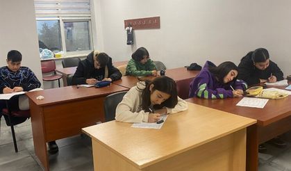 İzmit'te gençler LGS'ye hazırlanıyor