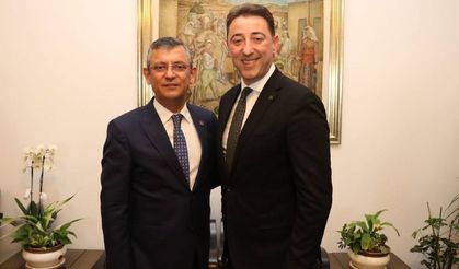 Bandırma Belediye Başkanı Tosun’dan CHP Genel Başkanı Özel’e hayırlı olsun ziyareti