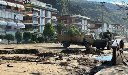 Bartın’da fırtına ve yağışın izleri siliniyor