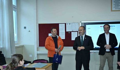 Başkan Aktaş’tan liselilere sosyal medya uyarısı