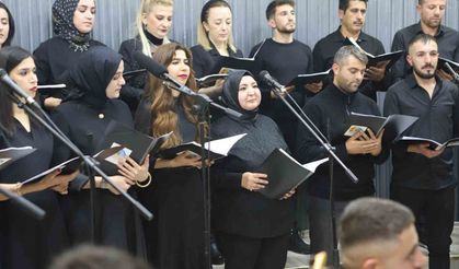 Koroya giren anneden kızına unutulmayacak Öğretmenler Günü sürprizi