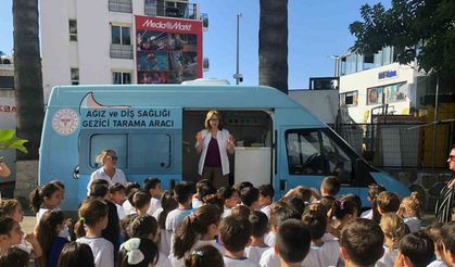 Öğrencilere ağız ve diş sağlığı bilgilendirmesi