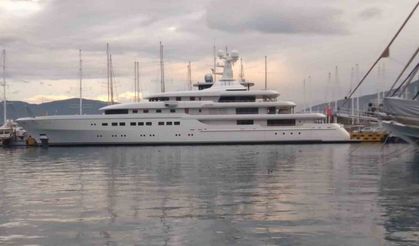 Süper Yat Romea 160 ton yakıt aldı