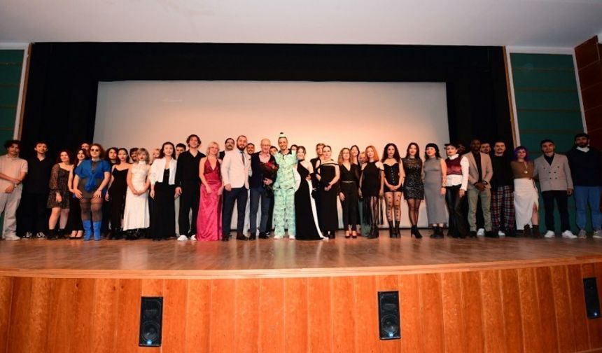 Anadolu Üniversitesi öğrencisinin filmi ’Farazi’nin ilk gösterimi Sinema Anadolu’da yapıldı