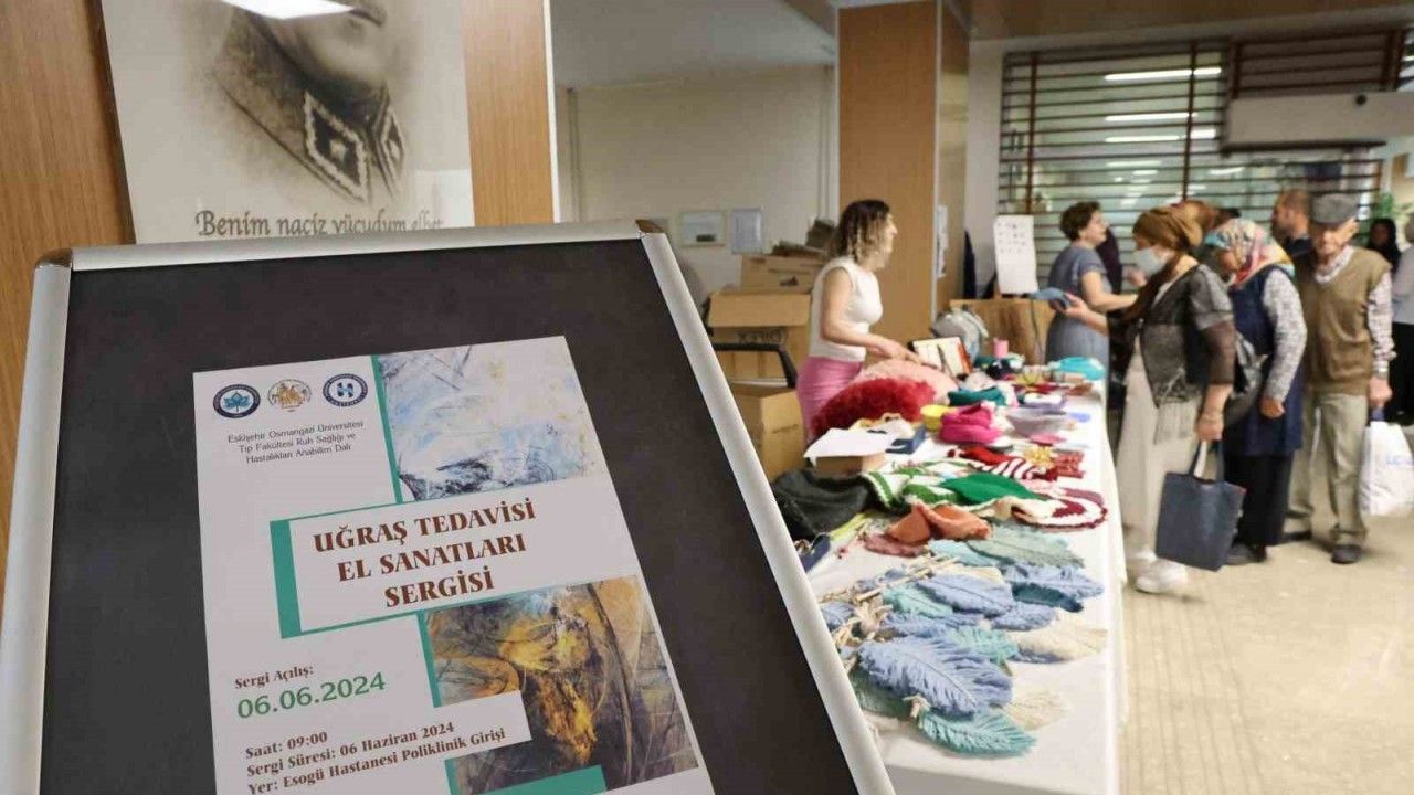 Psikiyatri servisinde yatan hastaların el emeği ürünleri sergilendi